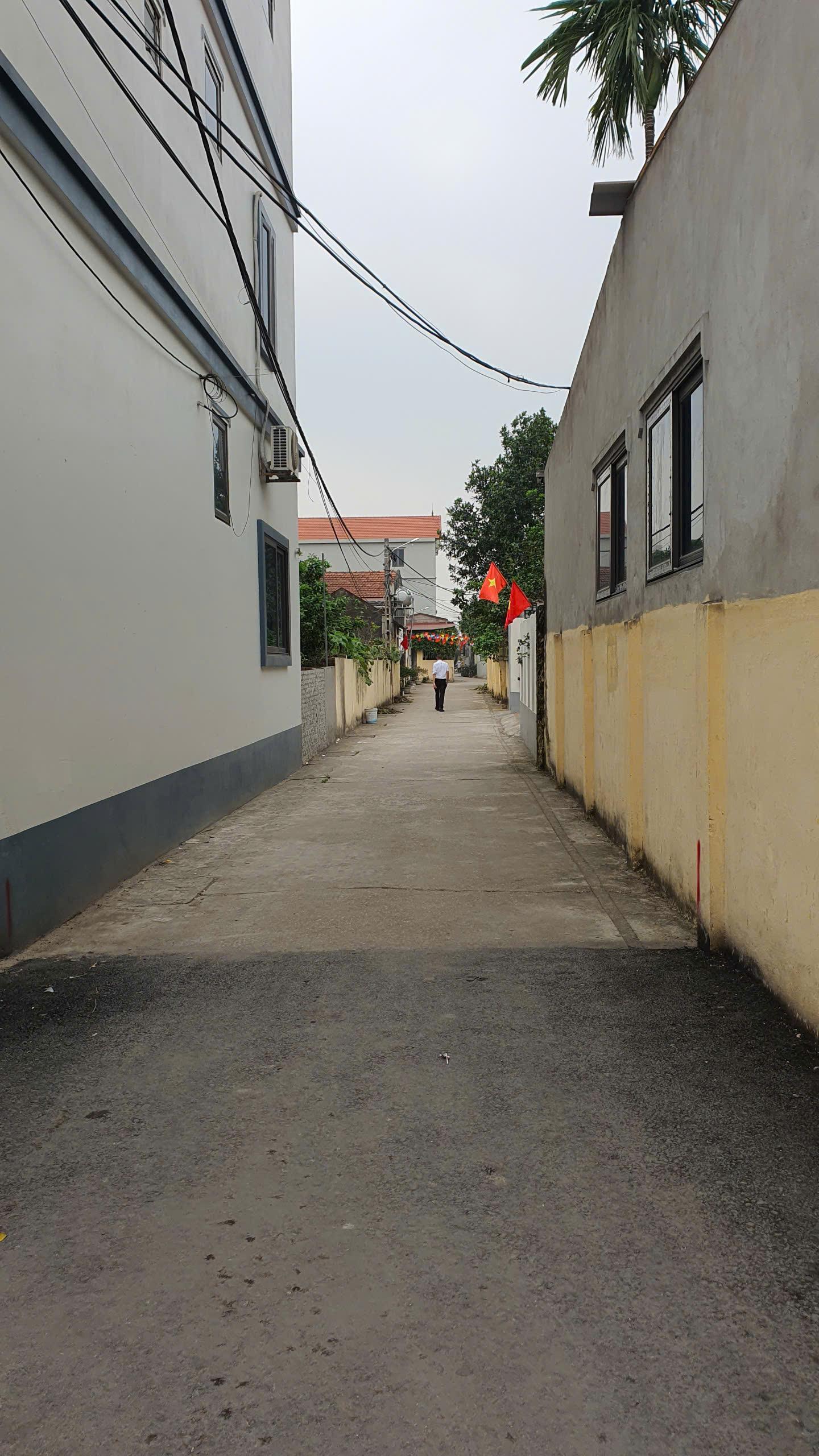 Bán đất Đan Phượng – Quán La