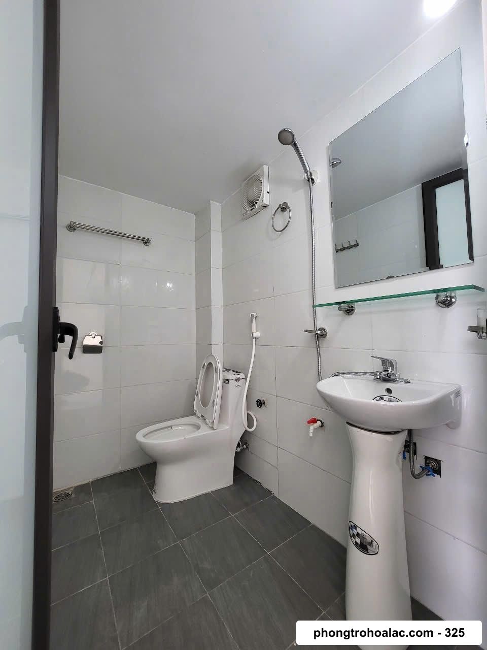 Phòng Trọ Gần Đại Học Quốc Gia | Cách Dưới 1km | Nhà Trọ Cam House