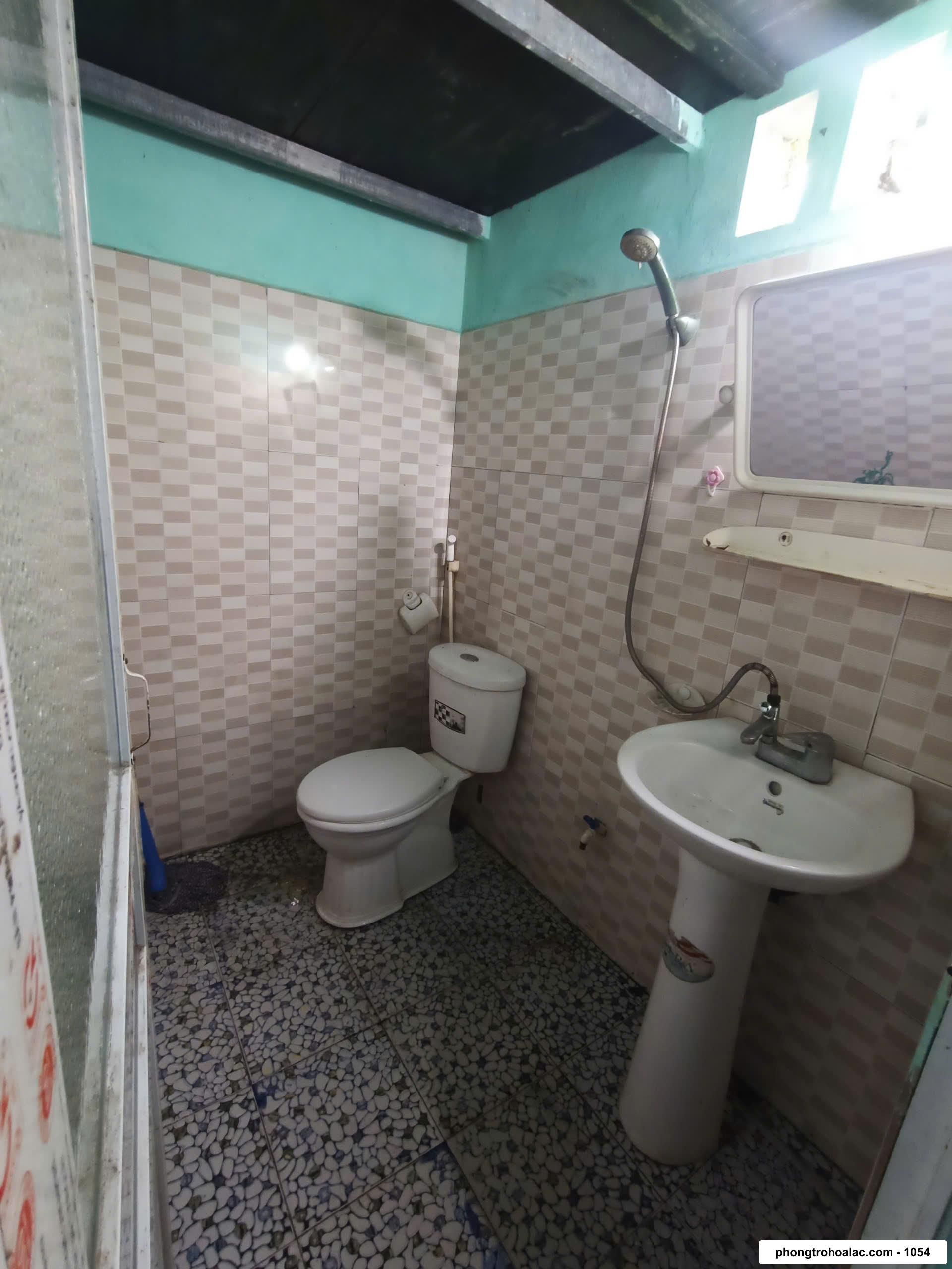 Thuê Nhà Gần Trường Đại Học FPT | nhà trọ sinh viên fpt | Cách Dưới 1km |