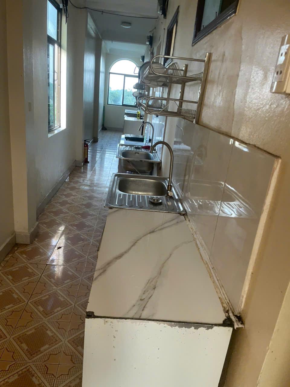 Nhà Trọ Gần Đại Học Quốc Gia Hà Nội | Cách Dưới 2km | Nhà Trọ Cây Phượng